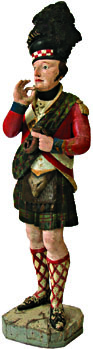 Figurine of a traditionally dressed Scottish soldier